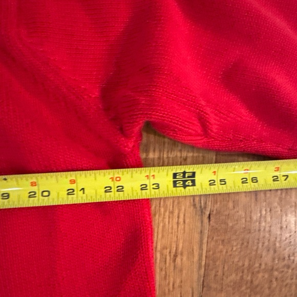 Titleist Red V-Neck Sweater with Black and Gray Stripes - Picture 6 of 9